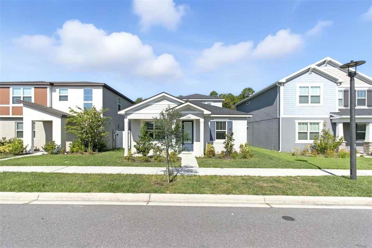11750 Sunsail Ave - Photo 2 of 28