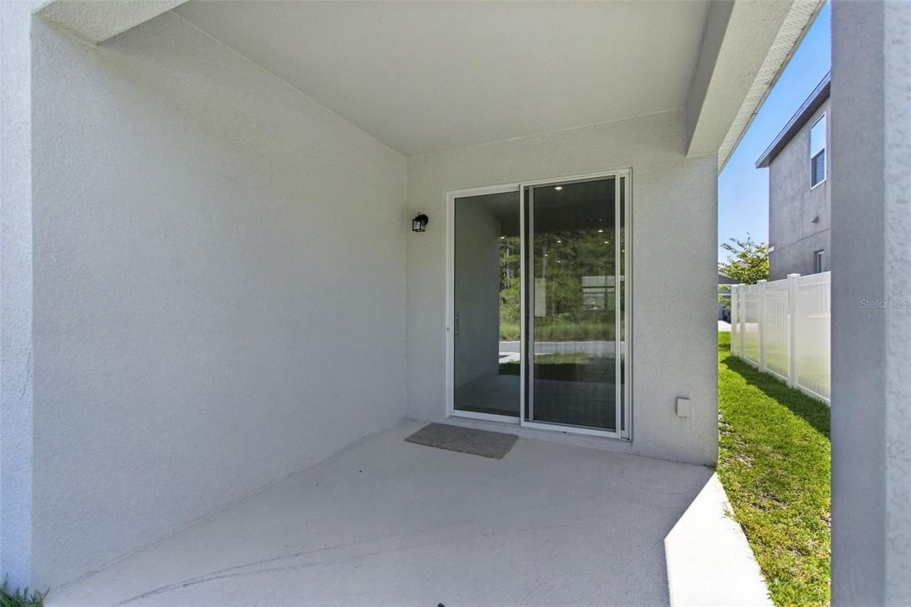 11750 Sunsail Ave - Photo 6 of 28