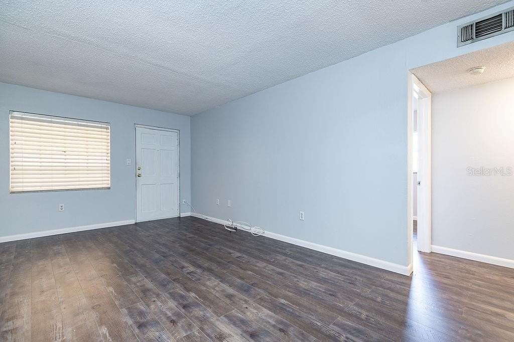 2207 S Carolina Ave #18 - Photo 5 of 24