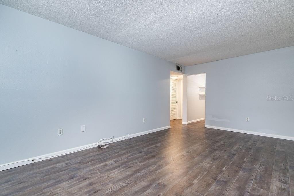 2207 S Carolina Ave #18 - Photo 6 of 24