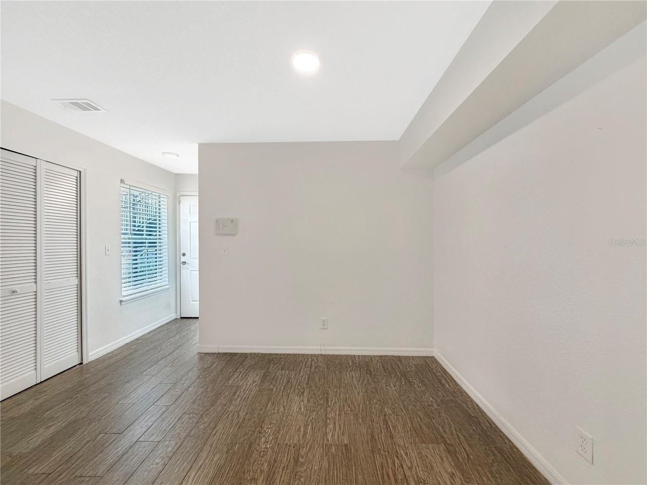 3305 Haviland Ct #101 - Photo 5 of 26