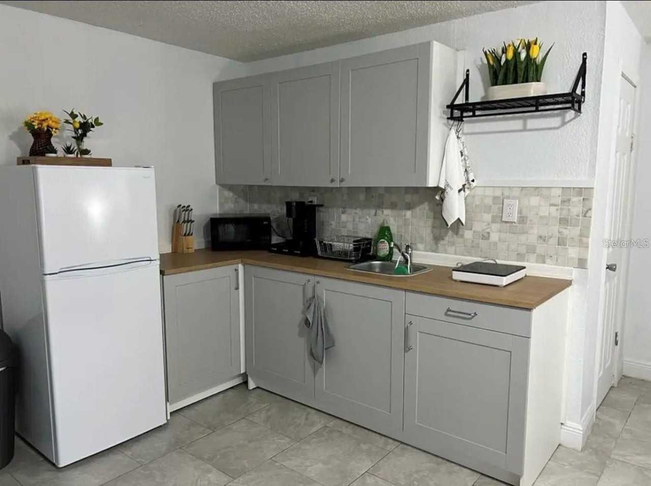 5324 Lime Ave - Photo 3 of 7