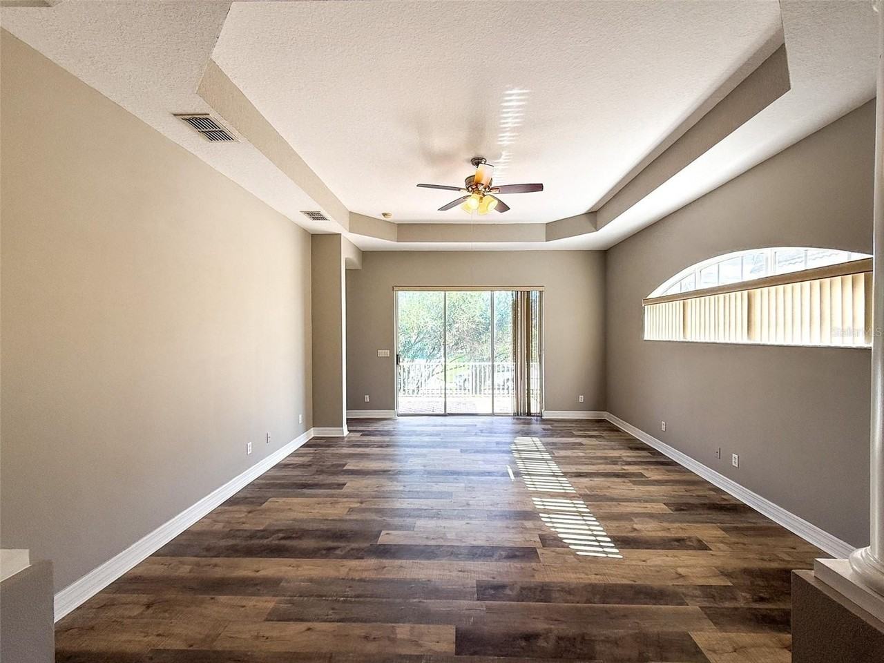 4649 Casswell Dr - Photo 6 of 36