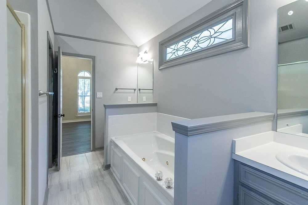 416 Friday Harbour - Photo 6 of 21