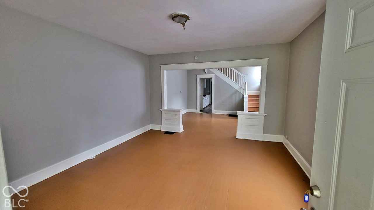 856 N Tacoma Ave - Photo 3 of 19