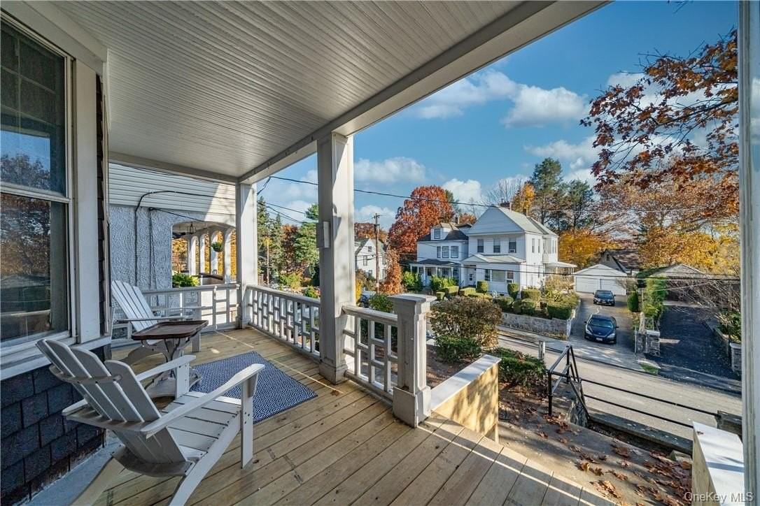 71 Rossmore Ave - Photo 2 of 34