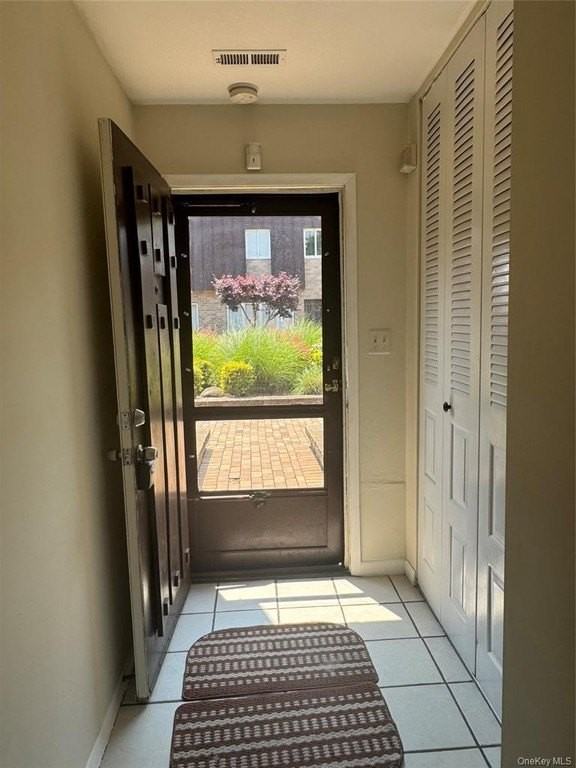 200 Hilton Ave #30 - Photo 2 of 34
