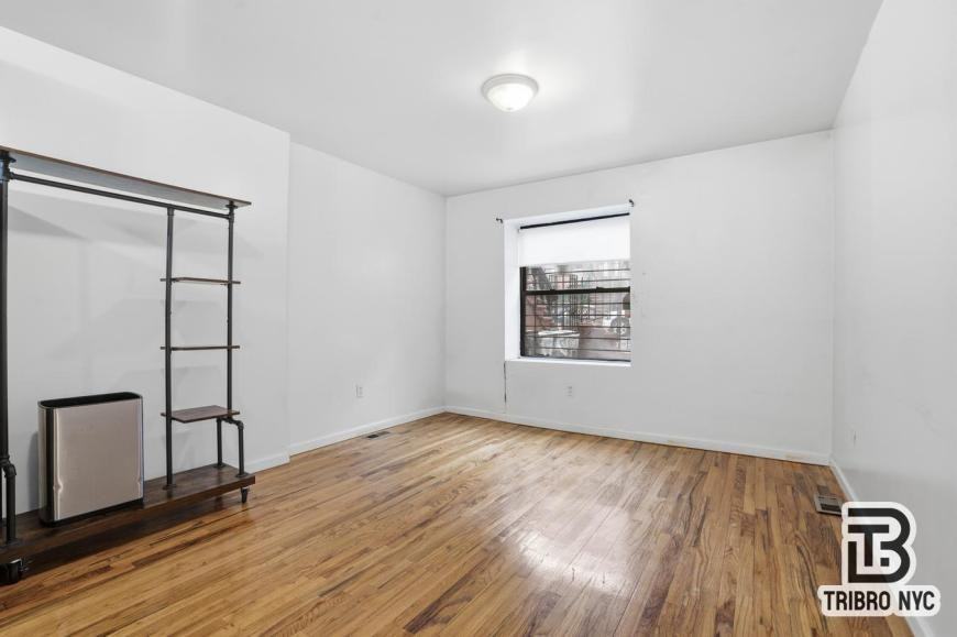 131 W 130th St - Photo 3 of 10