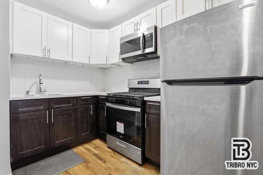131 W 130th St - Photo 5 of 10
