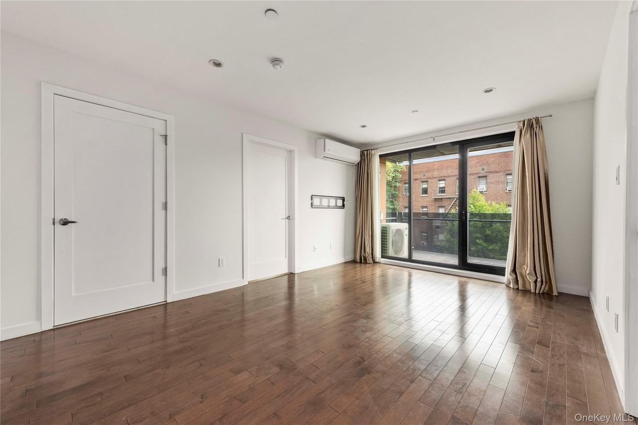 4312 214th Pl #3E - Photo 3 of 12