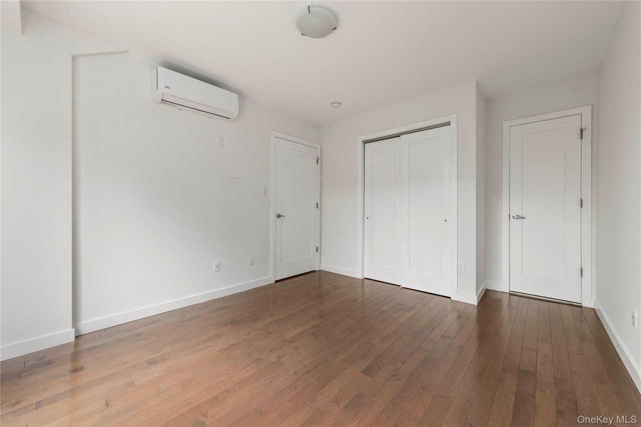 4312 214th Pl #3E - Photo 7 of 12