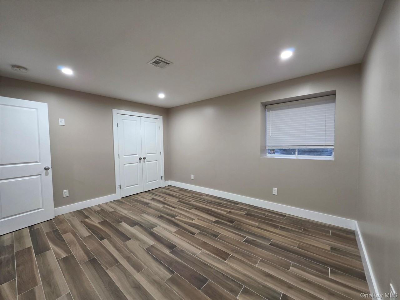 18 Miramar Ave - Photo 4 of 6