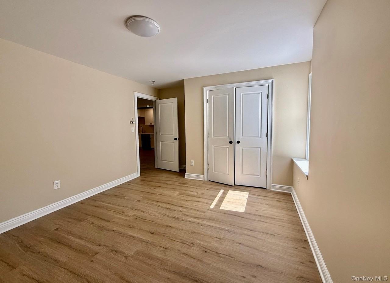 61 South St - Photo 7 of 9
