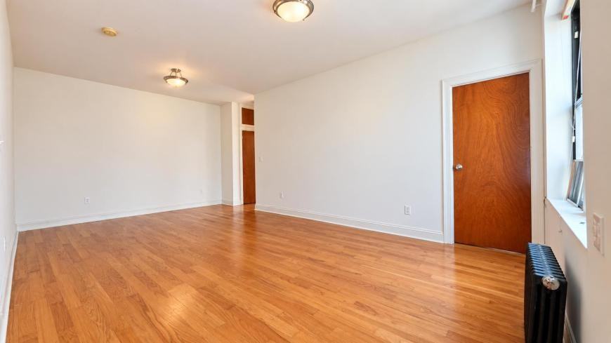 664 W 163rd St - Photo 3 of 10