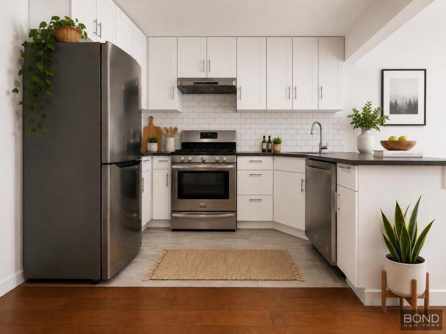 252 Broadway - Photo 2 of 6