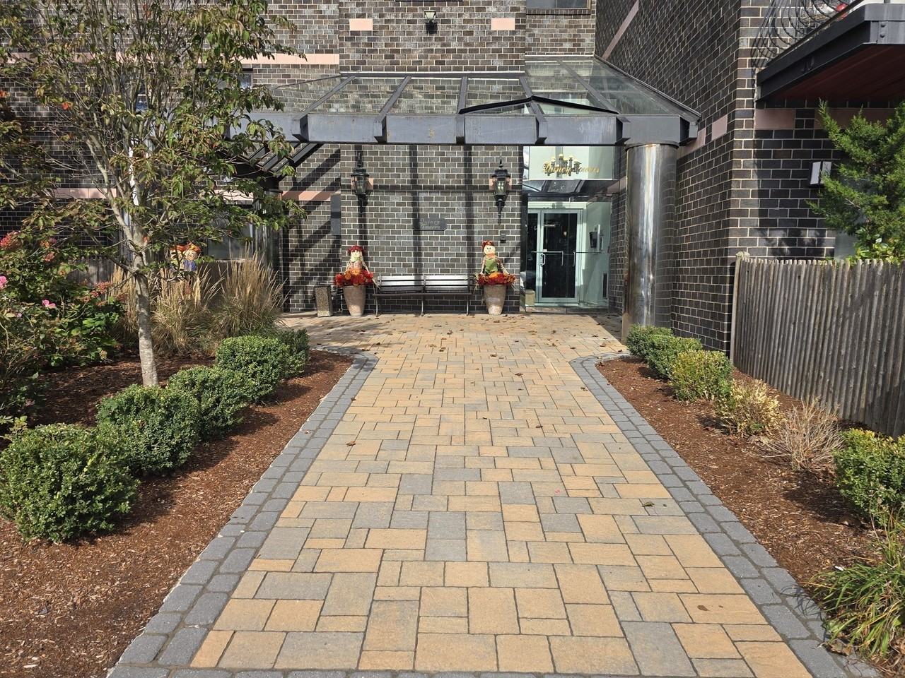 500 Washington St #409 - Photo 3 of 40