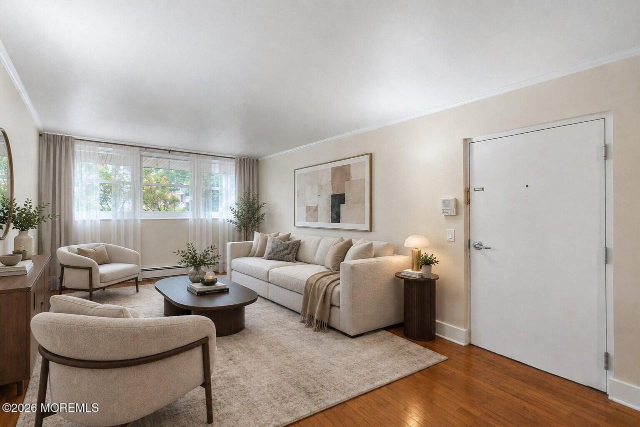 301 6th Ave #101 - Photo 3 of 19