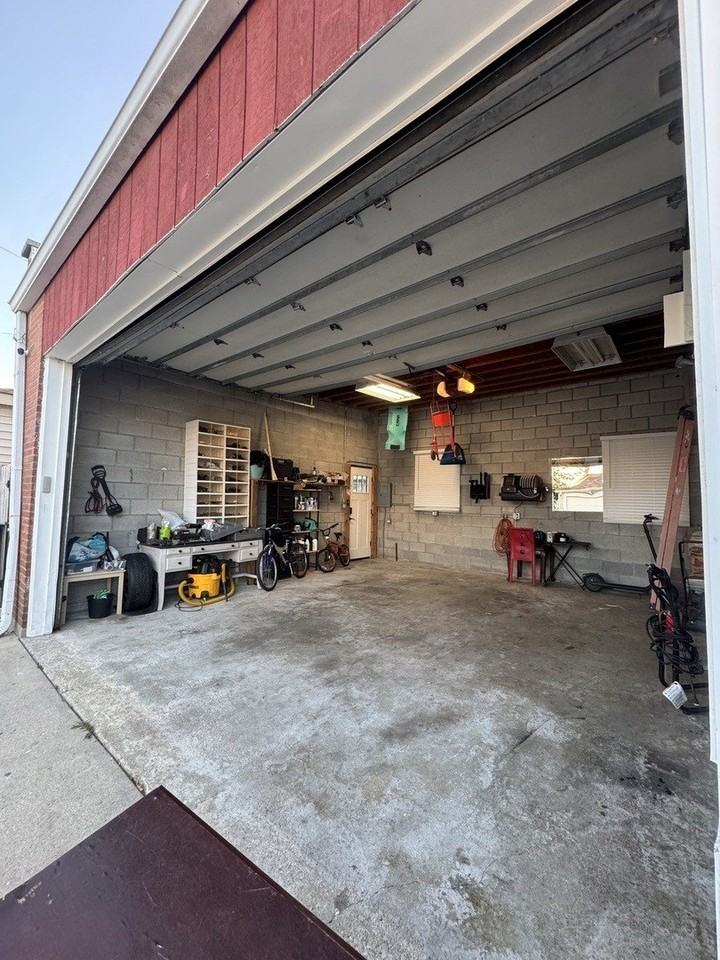 4507 N New England Ave - Photo 5 of 30