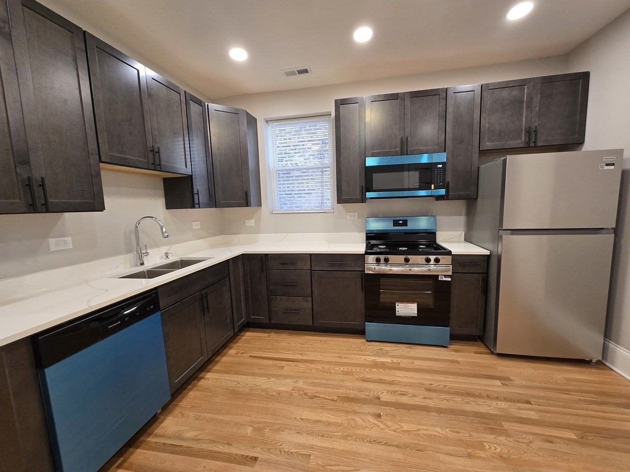 876 N Sacramento Blvd #1 - Photo 7 of 19