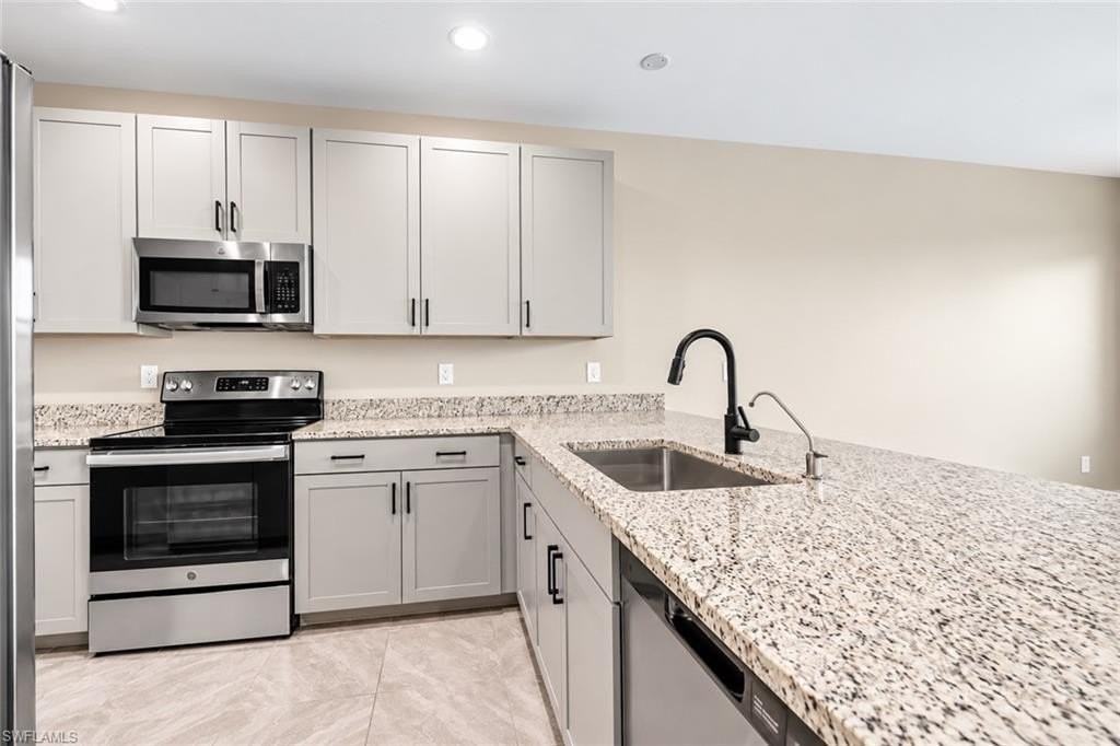 7524 Morgan Way - Photo 6 of 24