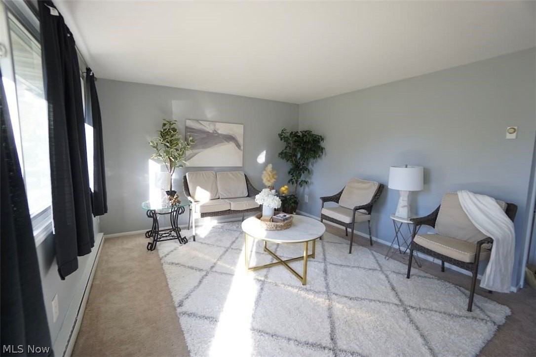 211 Hilltop Dr - Photo 3 of 13