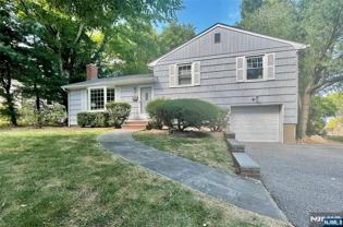 27 Greenway Ct - Photo 1 of 1