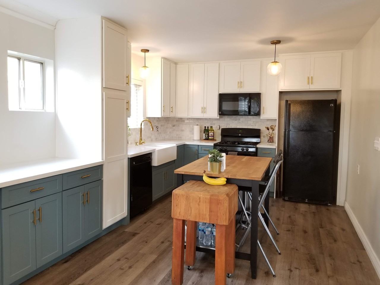W 83rd St - Photo 2 of 13