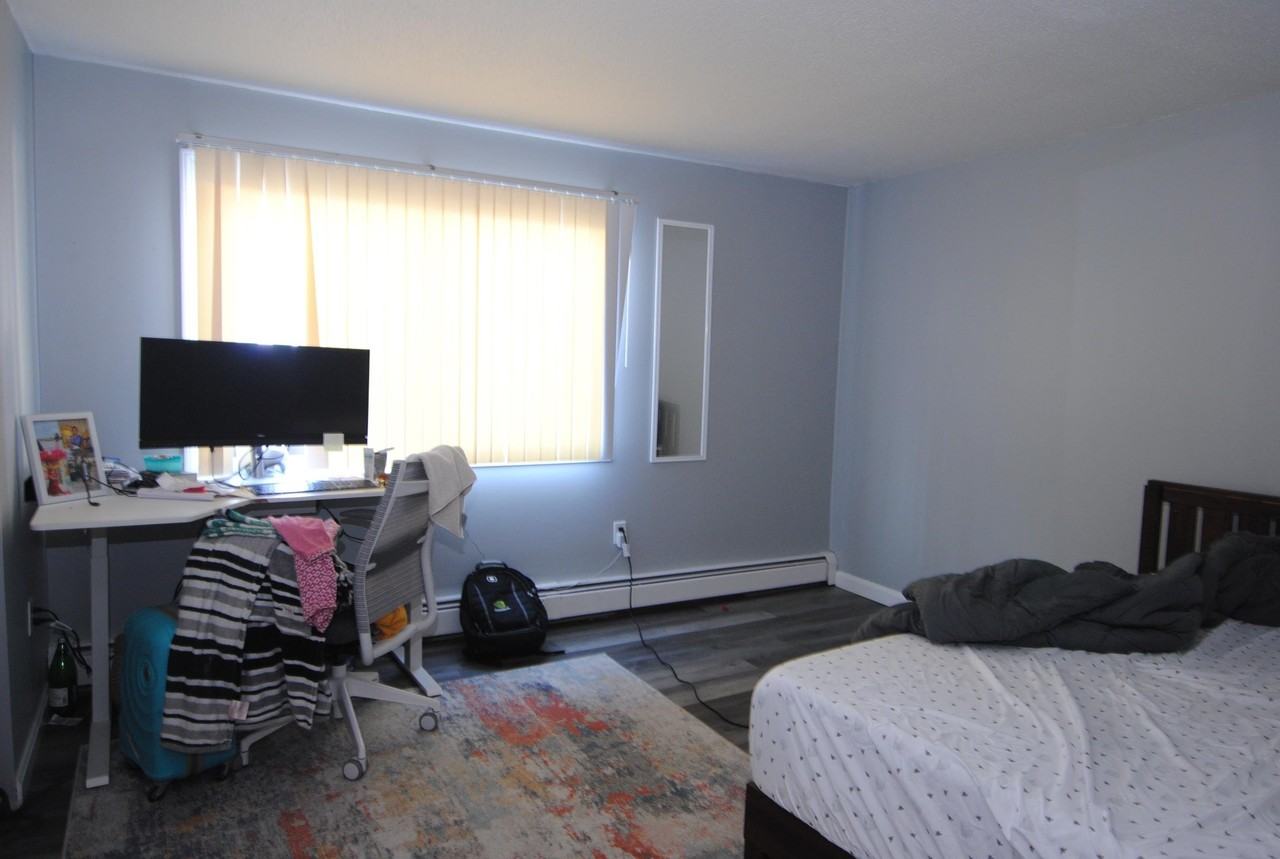 2 Strawberry Bank Rd Apt 8 #10 - Photo 6 of 10
