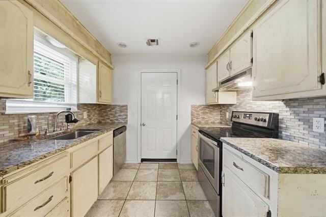 4331 S Detroit Ave - Photo 6 of 17