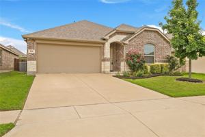featured image of 906 Silverbell St