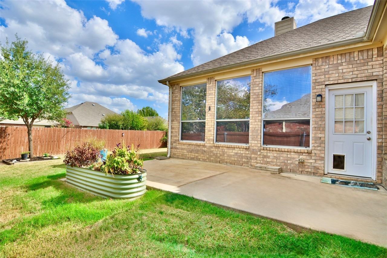 12420 Grey Twig Dr - Photo 3 of 40