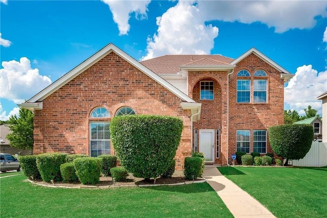 2609 Creekbend Dr - Photo 3 of 24