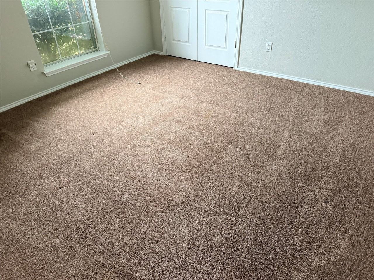 437 Kimmel Dr - Photo 5 of 13