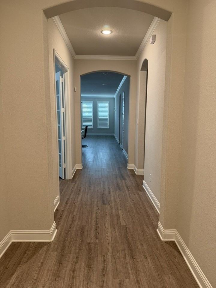 303 Miramar Ave - Photo 3 of 12