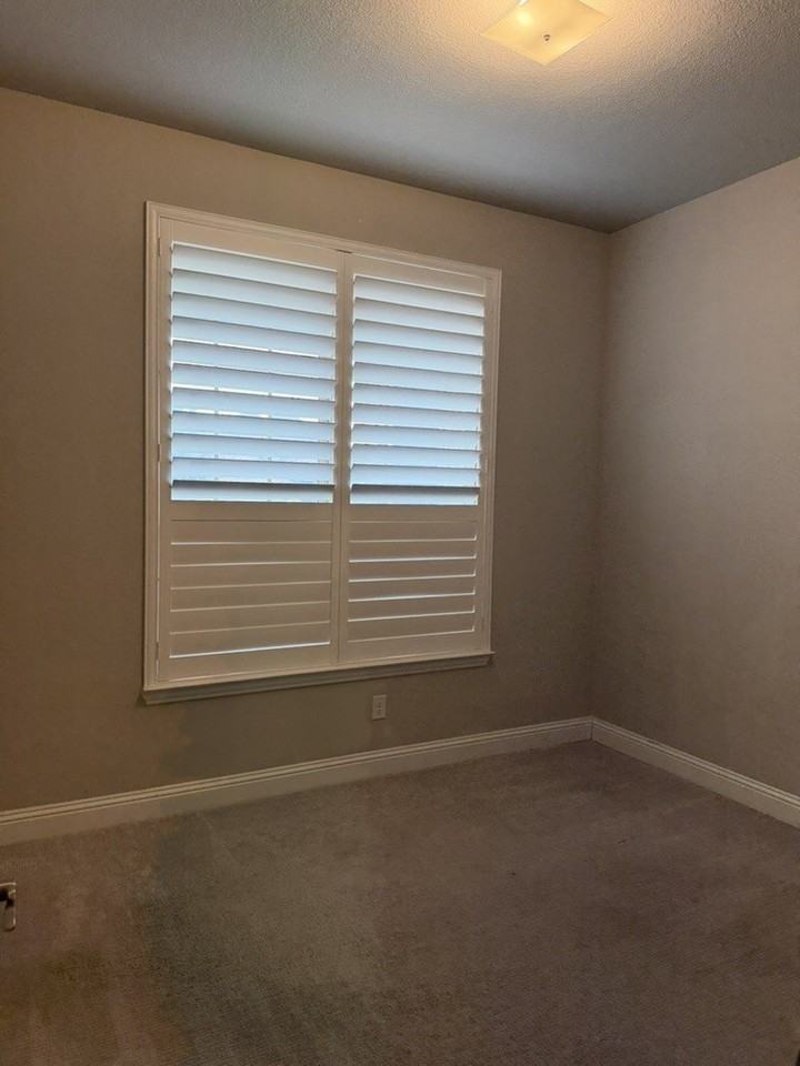 303 Miramar Ave - Photo 4 of 12