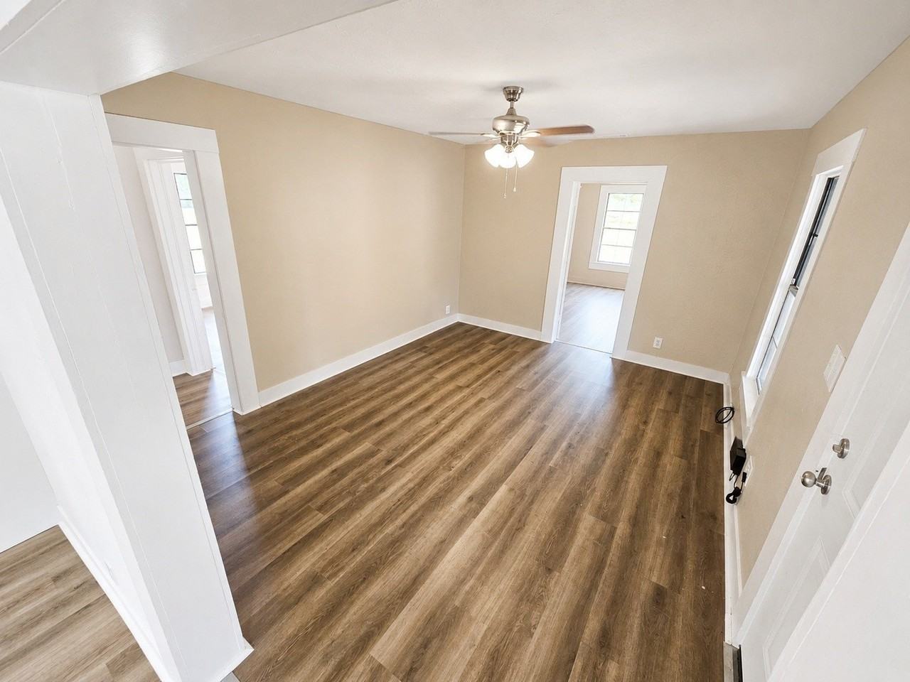 122 Olive St - Photo 2 of 16