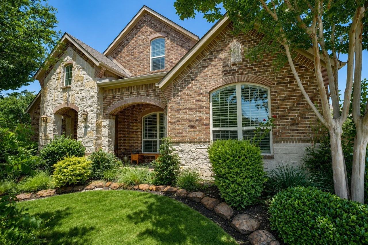 864 Willow Winds St - Photo 6 of 40