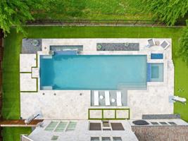 featured image of 4431 Woodbine Ln