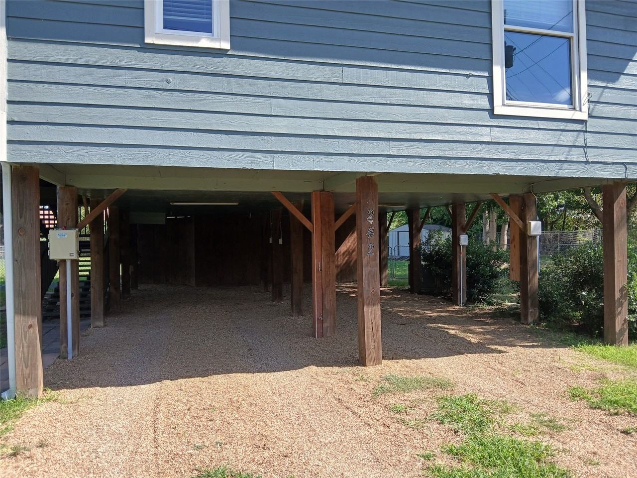 242 Autumn Wood Trl - Photo 4 of 27