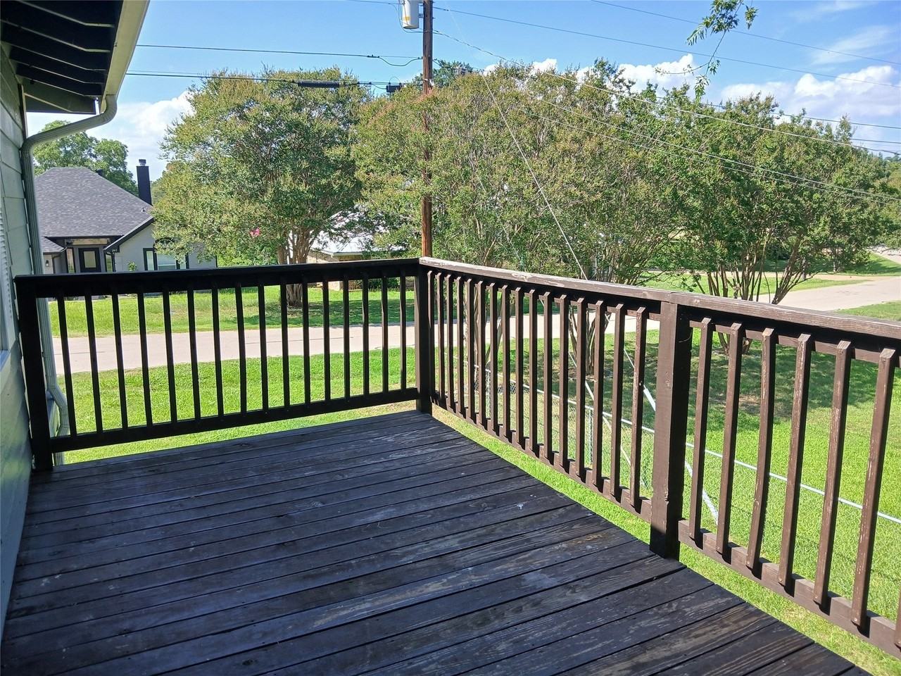 242 Autumn Wood Trl - Photo 5 of 27
