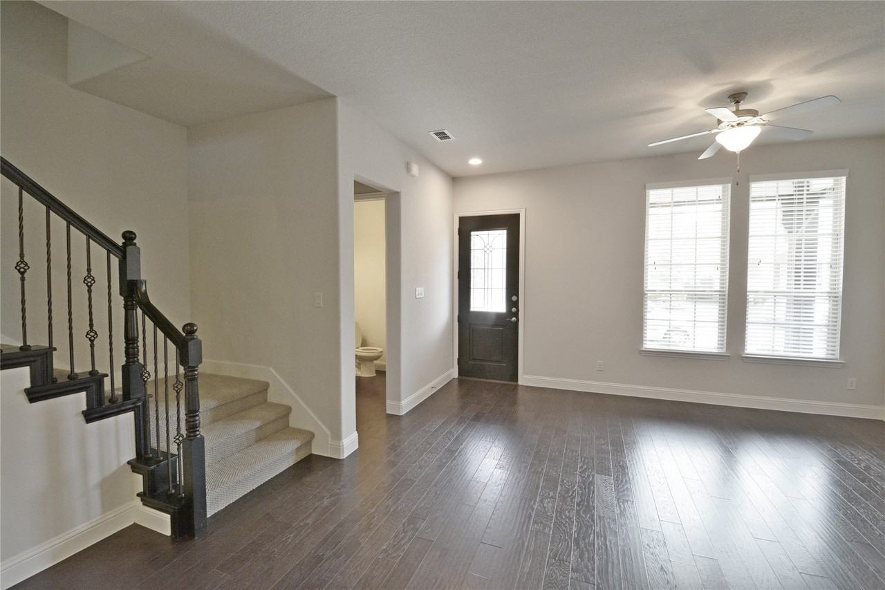 607 Ansley Way - Photo 5 of 27