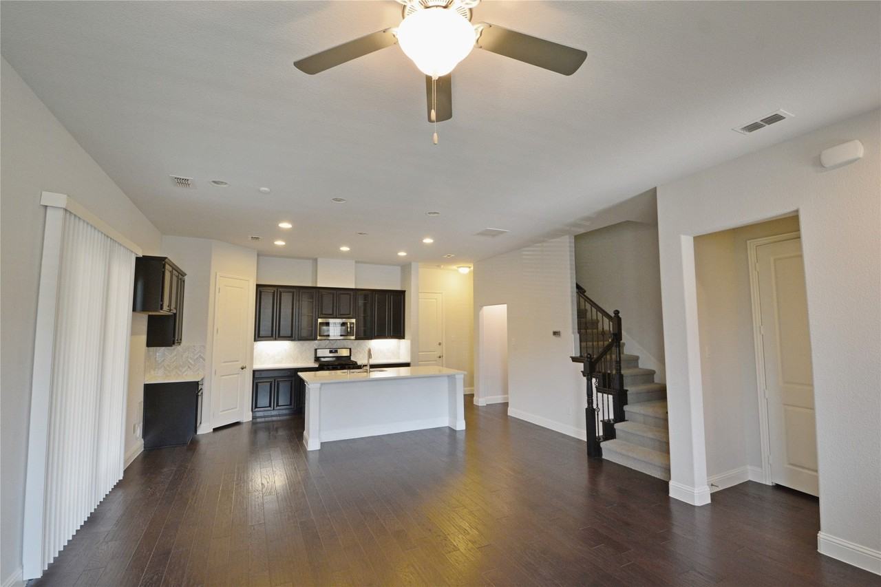 607 Ansley Way - Photo 6 of 27