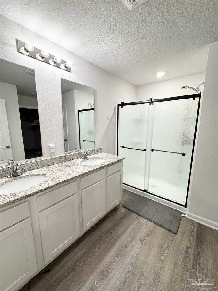 6311 Burrow Ln - Photo 7 of 17