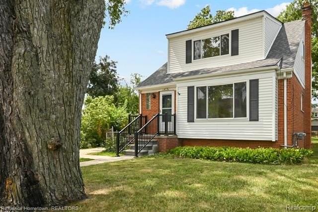 475 N Harvey St - Photo 3 of 23