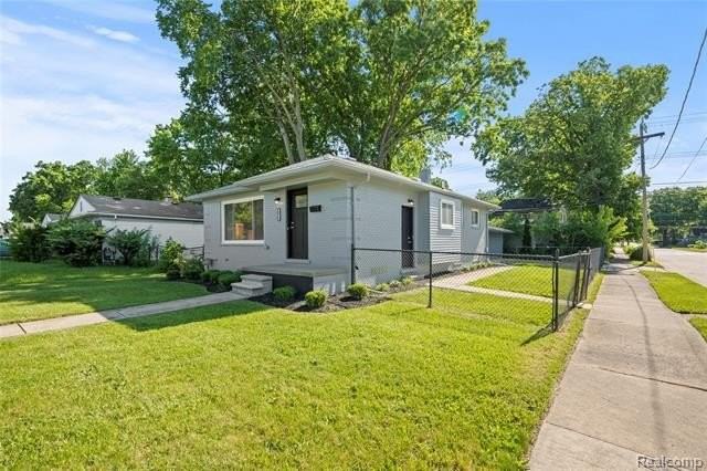 4014 Greenfield Rd - Photo 3 of 20