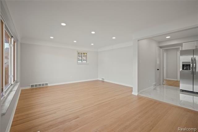 4014 Greenfield Rd - Photo 5 of 20