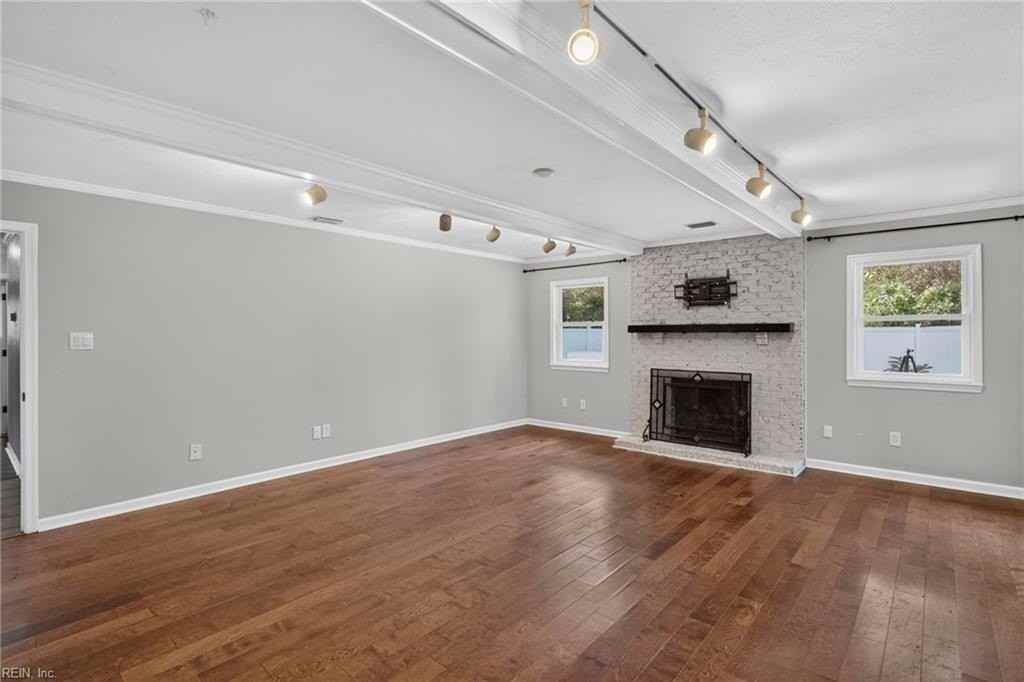 1905 Mariner Ct - Photo 3 of 26