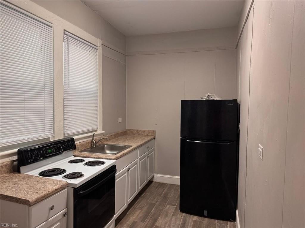 165 Webster Ave #3 - Photo 6 of 10
