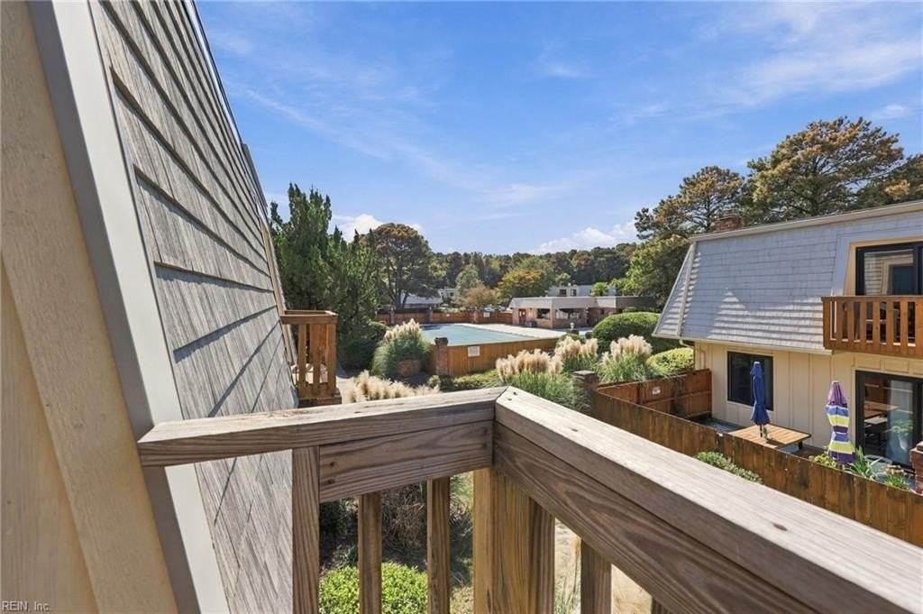439 Marsh Duck Way - Photo 2 of 18