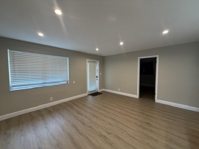 1715 Ne 60th St - Photo 4 of 23